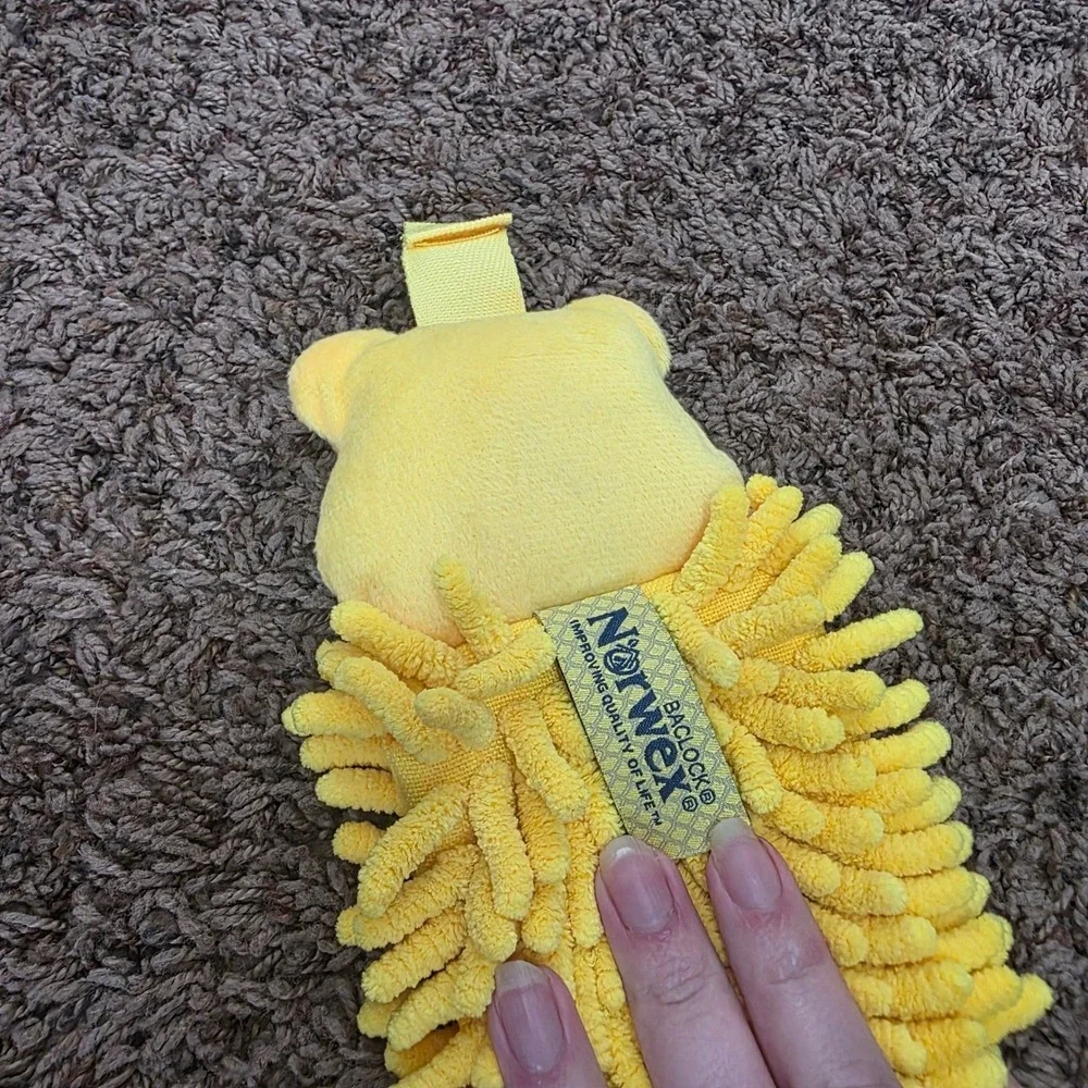 Norwex Kid Pet-To-Dry Tiger Hand Towel Yellow Chenille Microfiber BacLock Hang